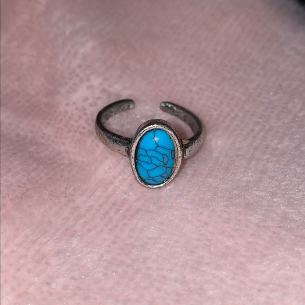 Silver turquoise stone ring (adjustable size)